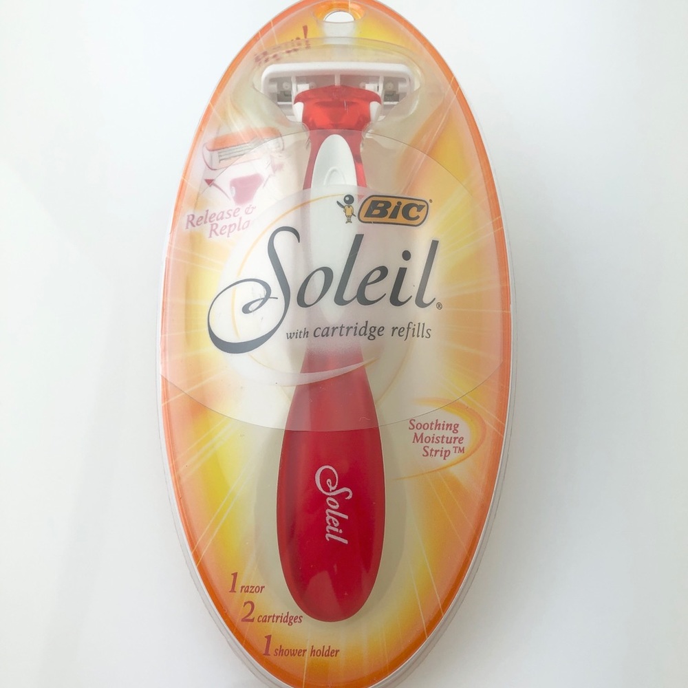 Bic Soleil Razor with 2 Cartridges + Shower Holder